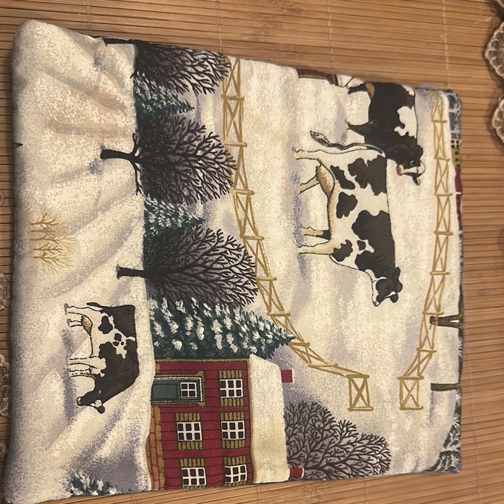 Winter Farm Scene Pouch Decorative Pot Holder